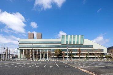 東部庁舎事務所棟